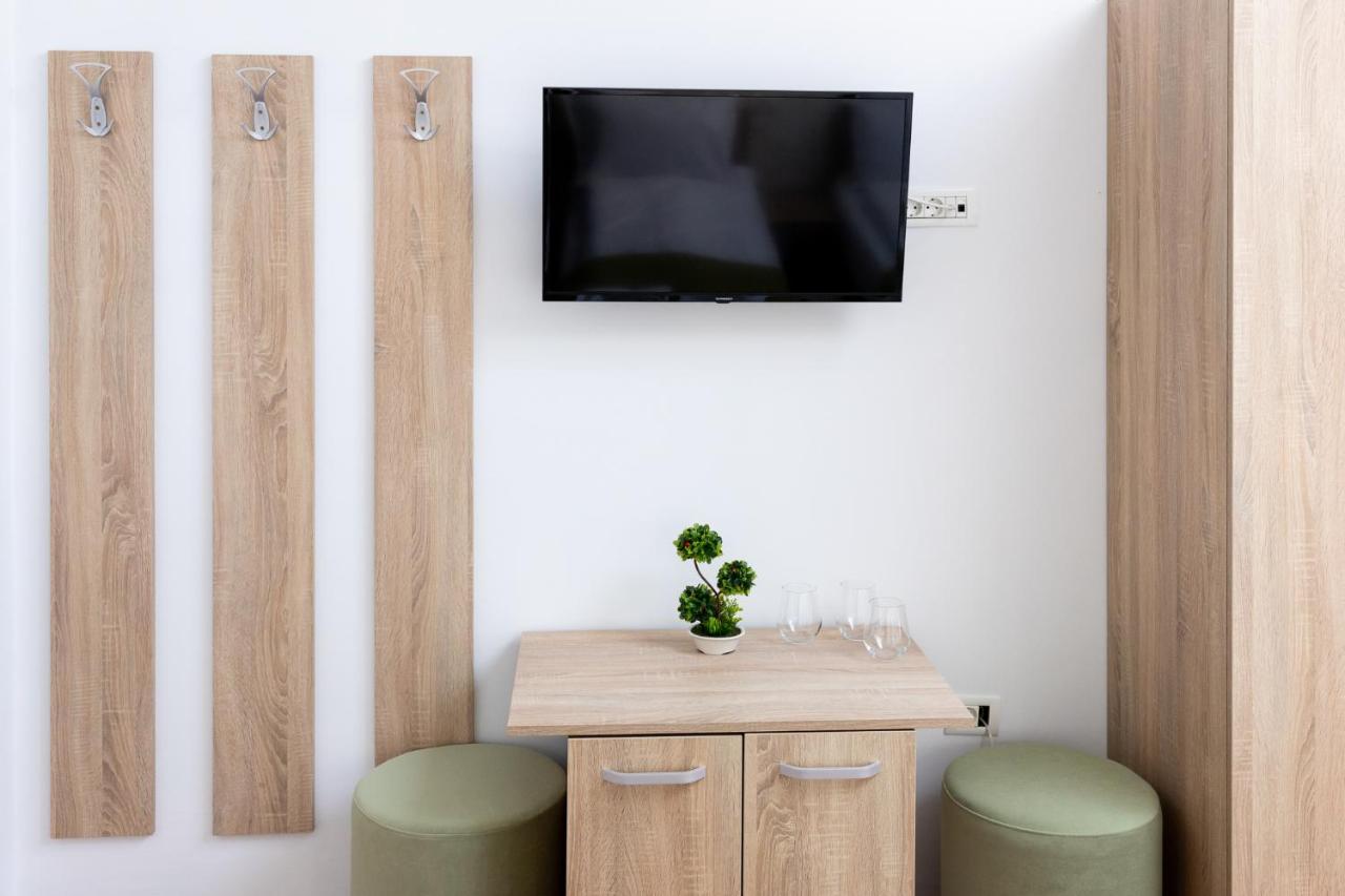 Marconi Guesthouse Hunedoara Zewnętrze zdjęcie