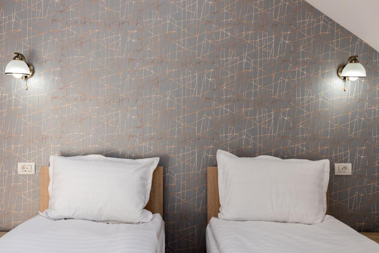 Marconi Guesthouse Hunedoara Zewnętrze zdjęcie