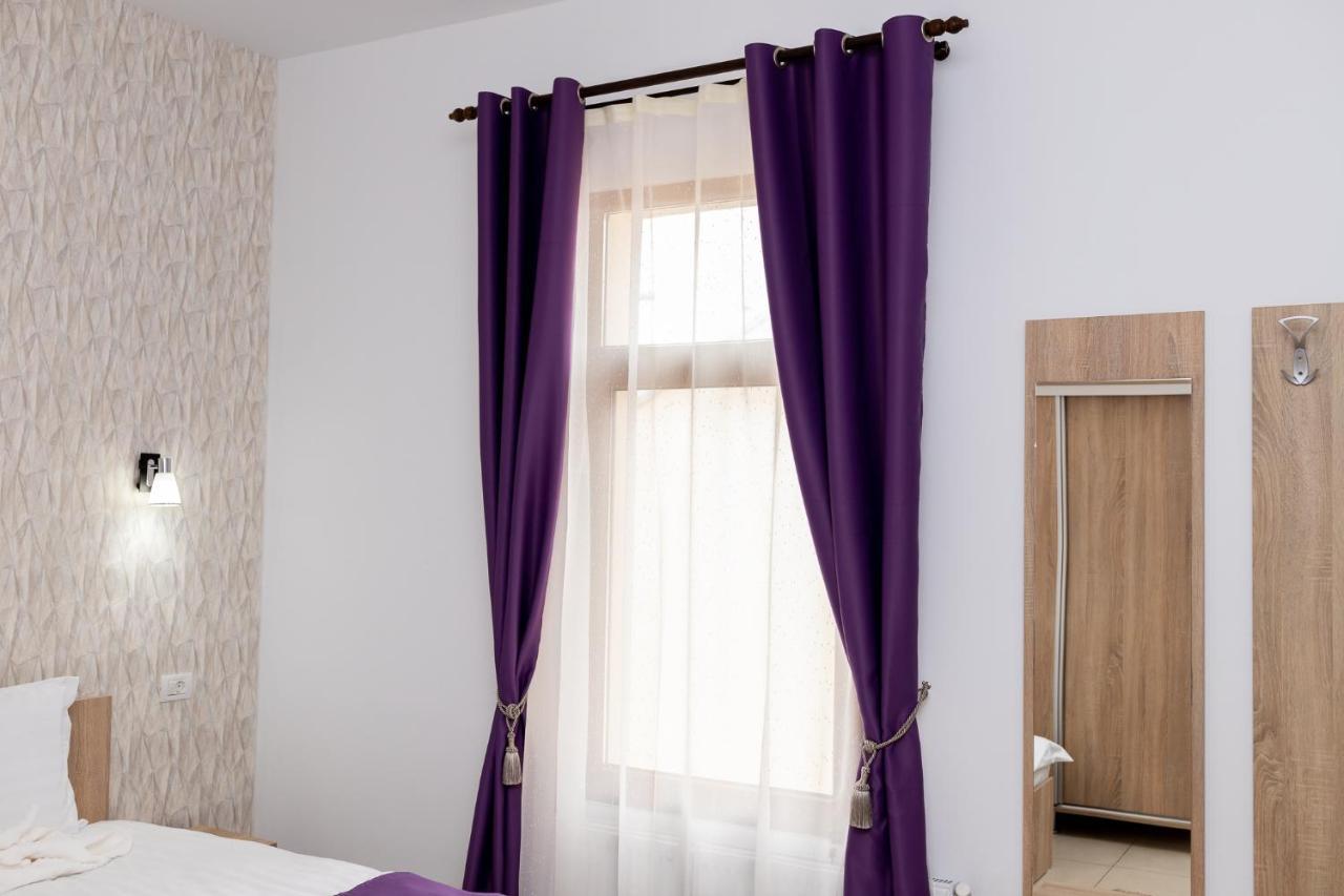 Marconi Guesthouse Hunedoara Zewnętrze zdjęcie