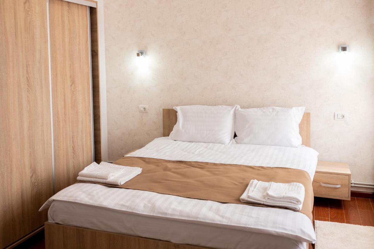 Marconi Guesthouse Hunedoara Zewnętrze zdjęcie