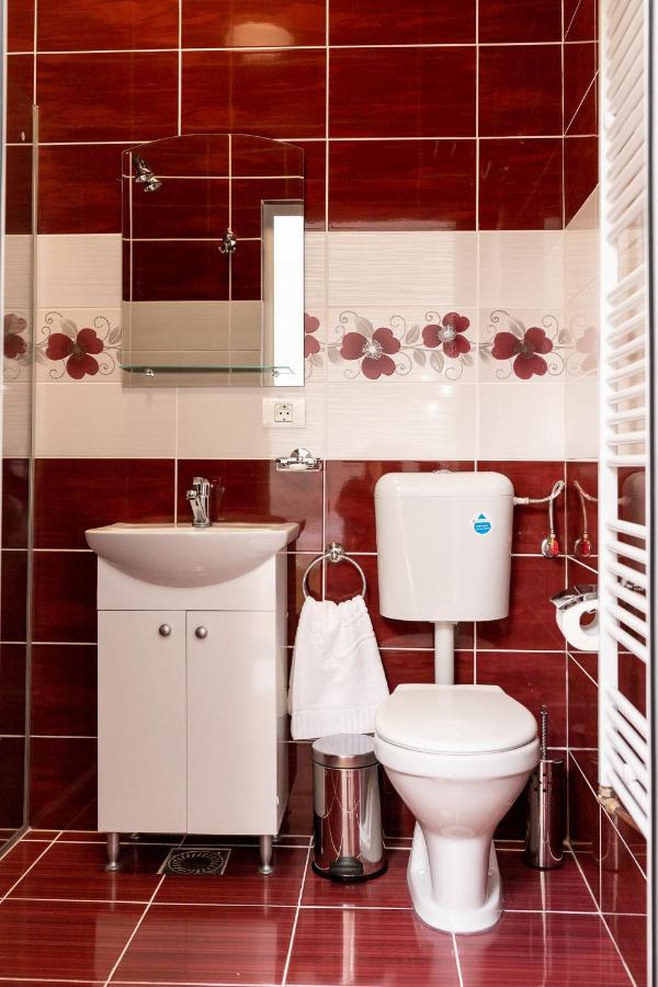 Marconi Guesthouse Hunedoara Zewnętrze zdjęcie
