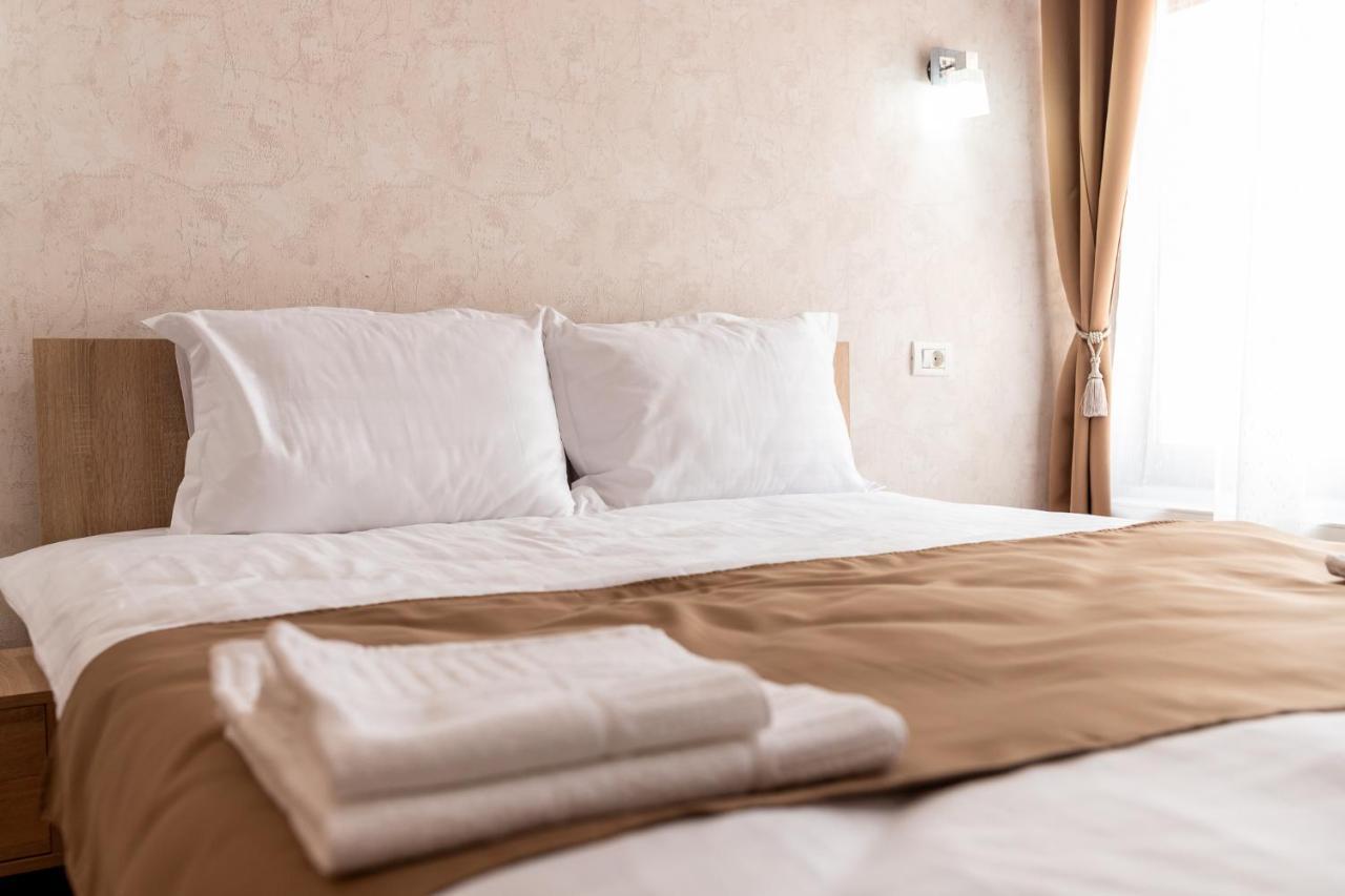 Marconi Guesthouse Hunedoara Zewnętrze zdjęcie
