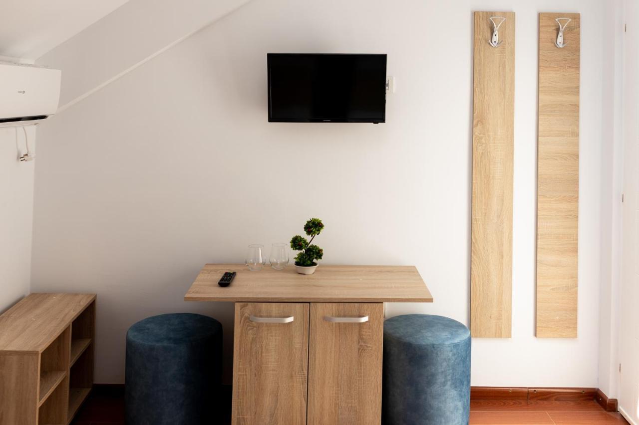Marconi Guesthouse Hunedoara Zewnętrze zdjęcie