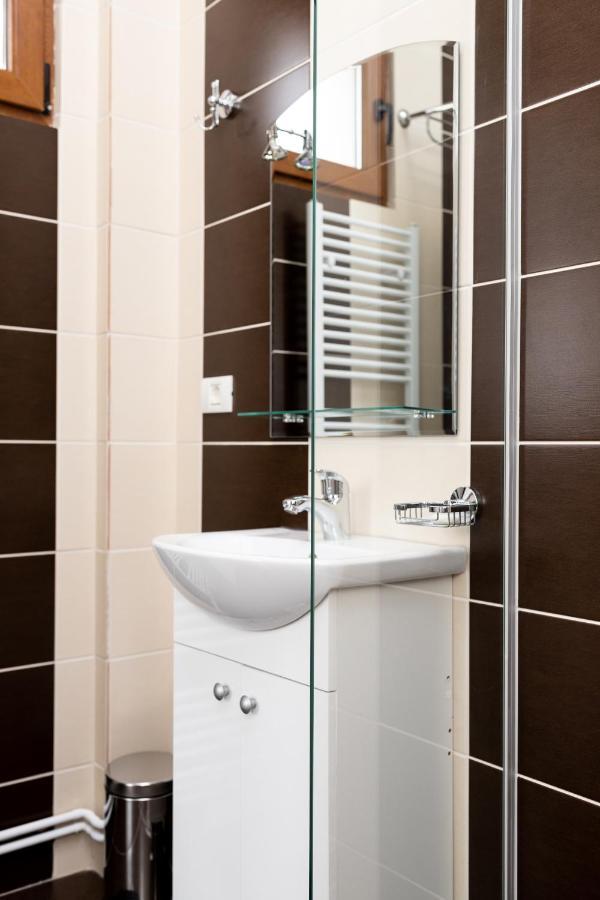 Marconi Guesthouse Hunedoara Zewnętrze zdjęcie