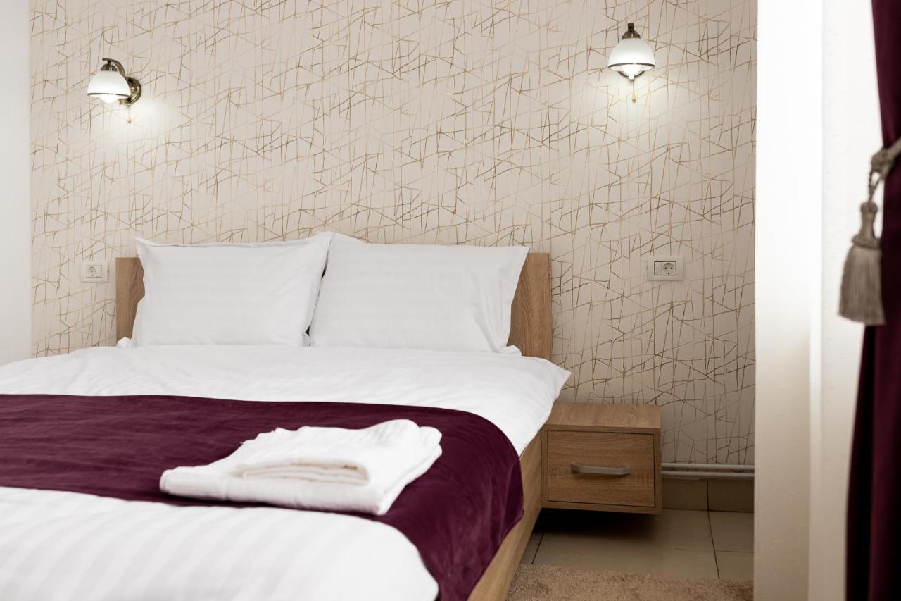 Marconi Guesthouse Hunedoara Zewnętrze zdjęcie