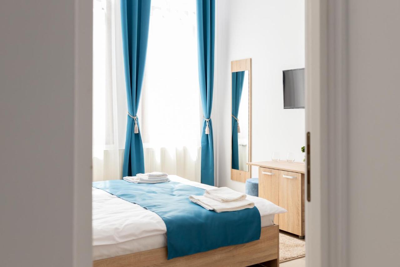 Marconi Guesthouse Hunedoara Zewnętrze zdjęcie